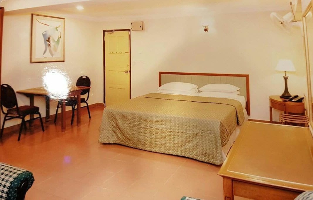 Lotus Family Hotel Medan Tuanku Kuala Lumpur Exterior photo