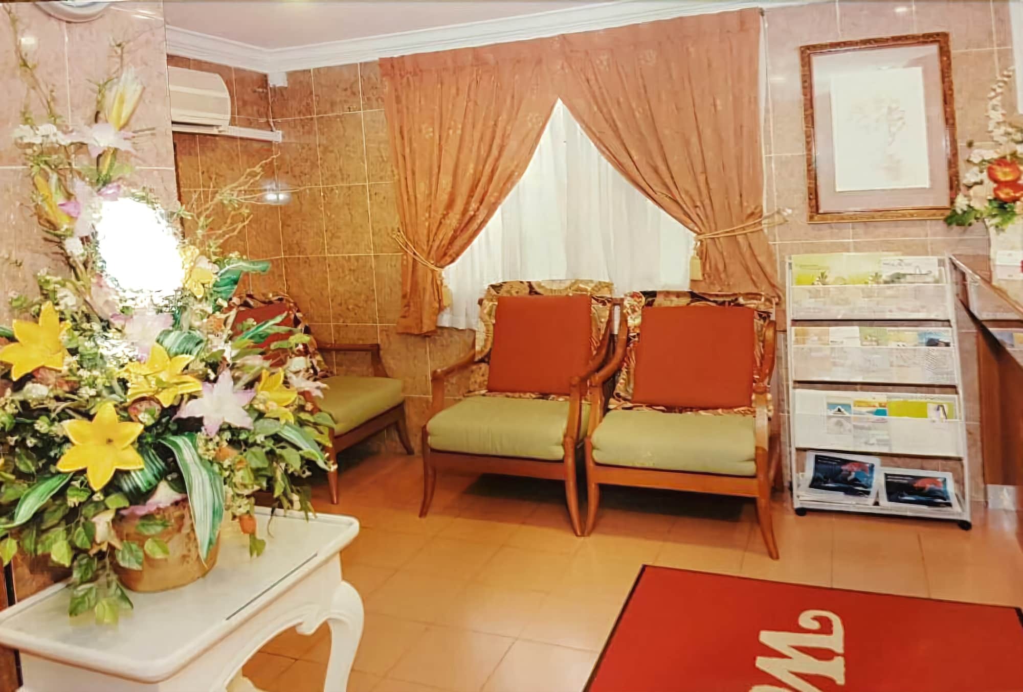 Lotus Family Hotel Medan Tuanku Kuala Lumpur Exterior photo